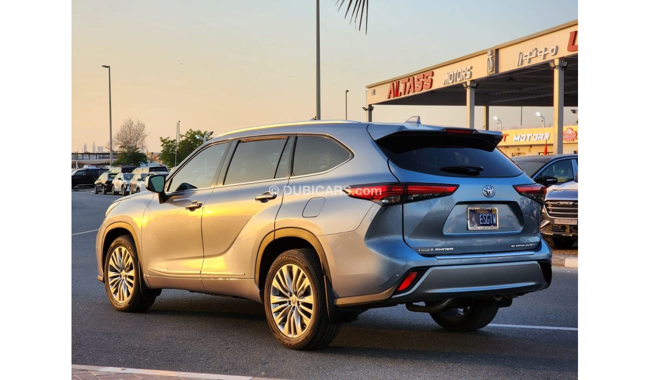 Used Limited TOYOTA HIGHLANDER XLE PLATINUM 2022 2022 for sale in Dubai ...