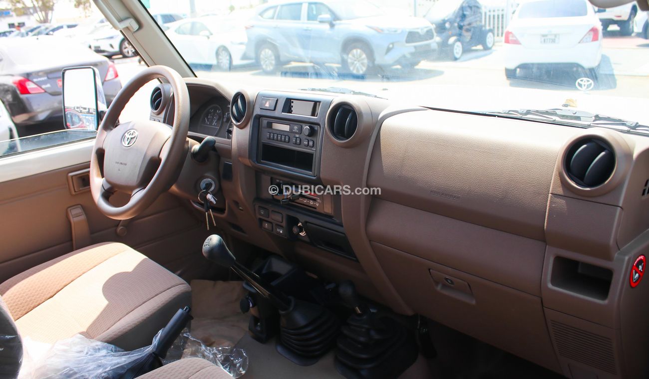 Toyota Land Cruiser 70