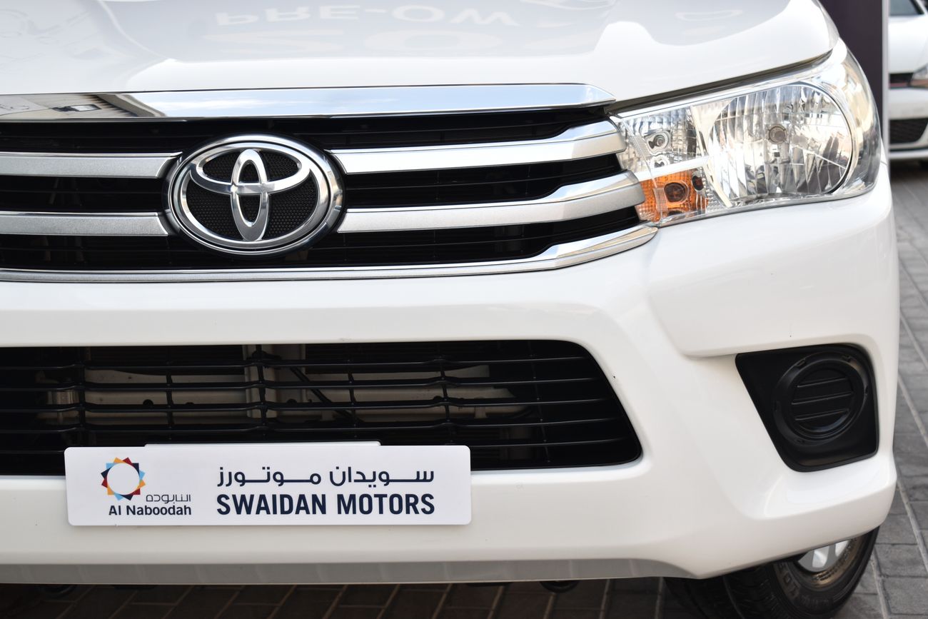 Toyota Hilux AED 1279 PM | 2.7L MT DC 2WD GCC DEALER WARRANTY