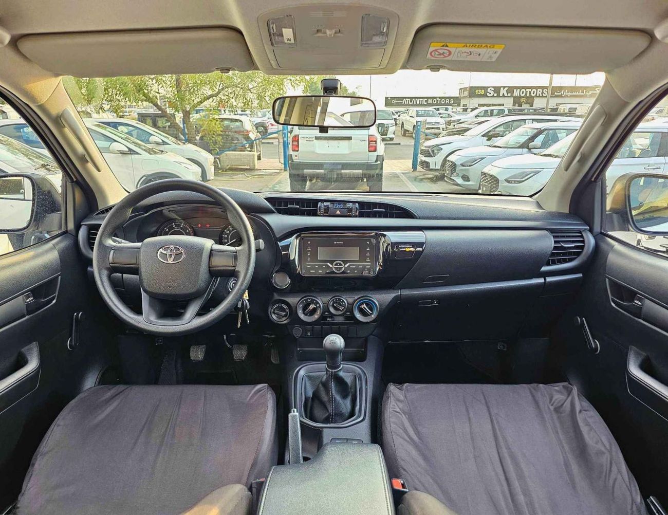 تويوتا هيلوكس NARROW BODY DOUBLE CABIN / 2.4L M/T DIESEL / REAR CHROME BUMPER / DIFF-LOCK (CODE # GLX-G2)