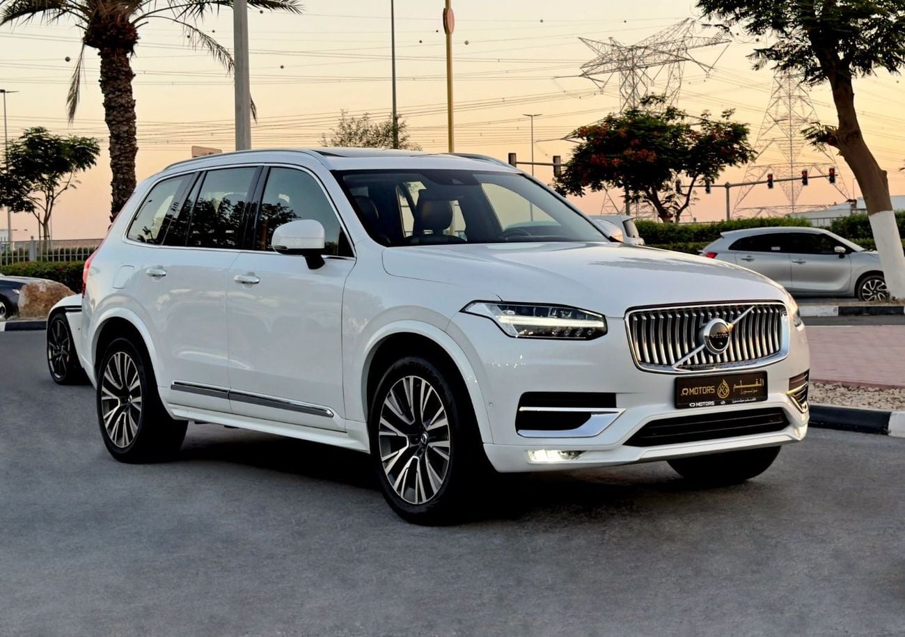 فولفو XC 90 MOMENTUM