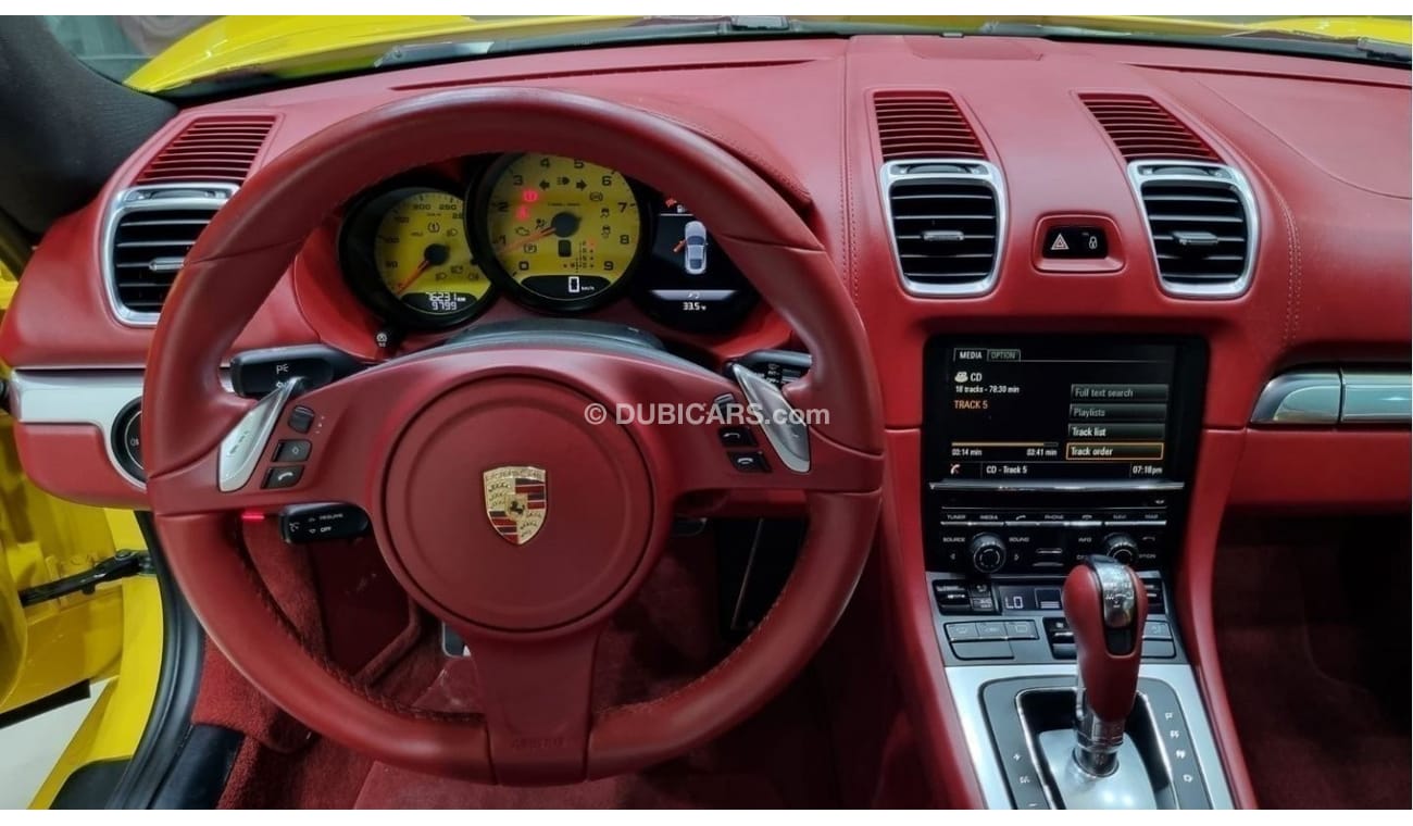 Porsche 718 Cayman Std PORSCHE CAYMAN 2015 GCC IN BEAUTIFUL SHAPE WITH FULL PORSCHE SERVICE HISTO