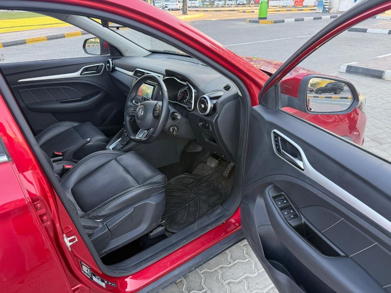 MG ZS