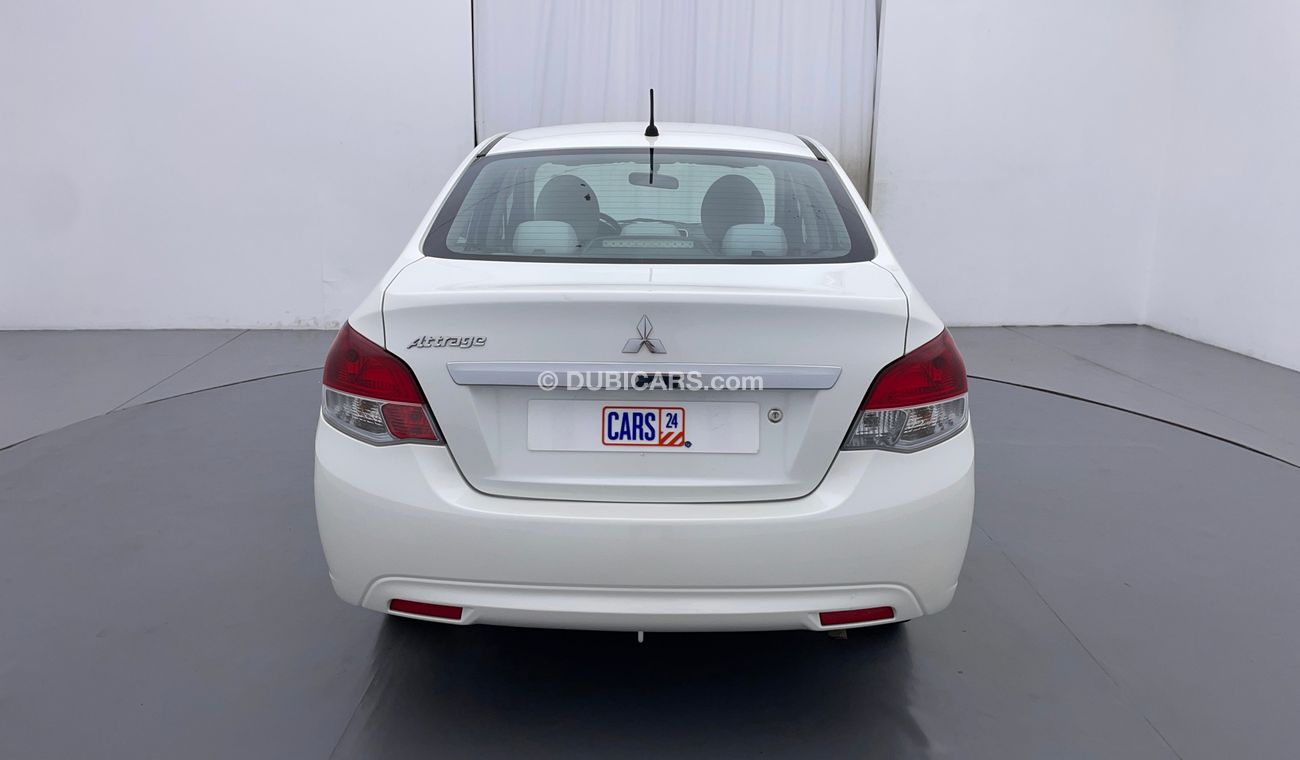 ميتسوبيشي اتراج GLX BASE 1.2 | بدون دفعة مقدمة | اختبار قيادة مجاني للمنزل