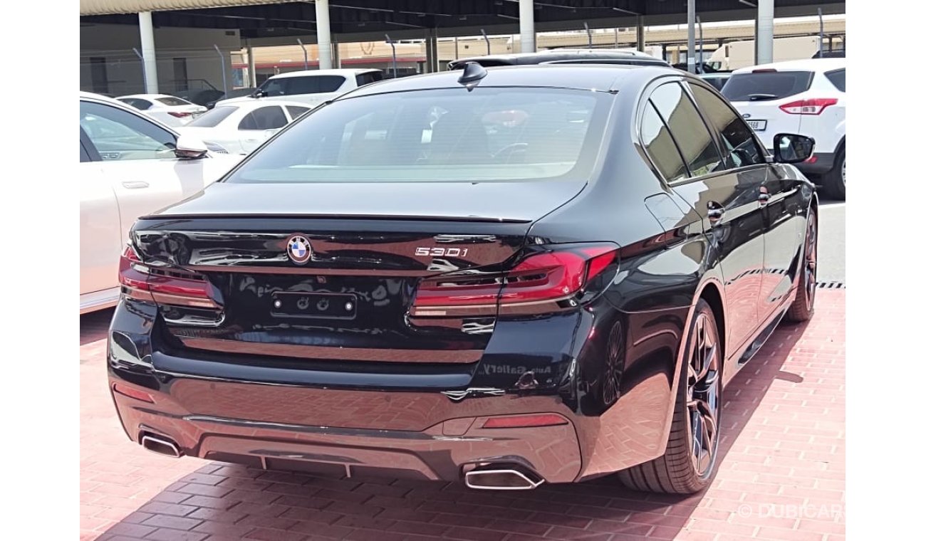 بي أم دبليو 530i لاكجري M سبورت باكج