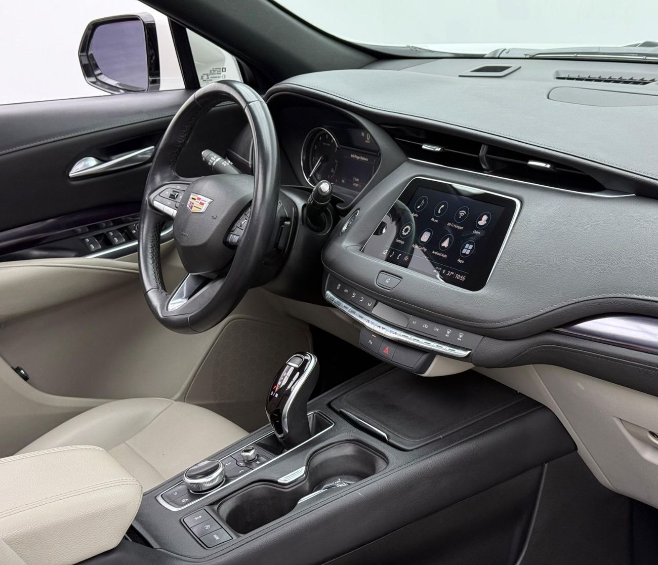 كاديلاك XT4 2022 Cadillac XT4 Luxury 350T, 2027 Cadillac Warranty + Service Pack, Excellent Condition, GCC