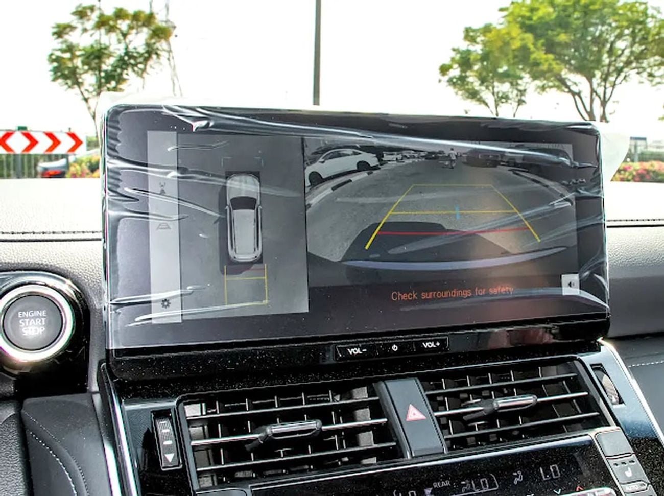 Toyota Land Cruiser VXR GCC Specs ( Soft Doors)
