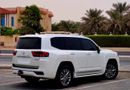 Toyota Land Cruiser GXR 4.0L 2022 4.0L FULL OPTION (3270/-MONTHLY)