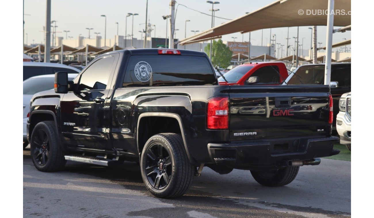 GMC Sierra 1500 SLT