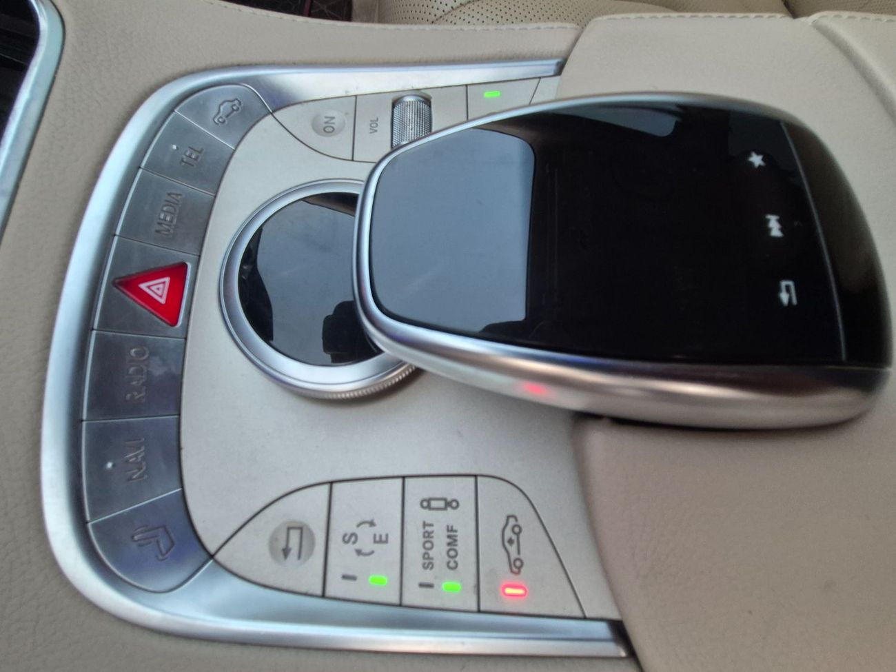 مرسيدس بنز S 550