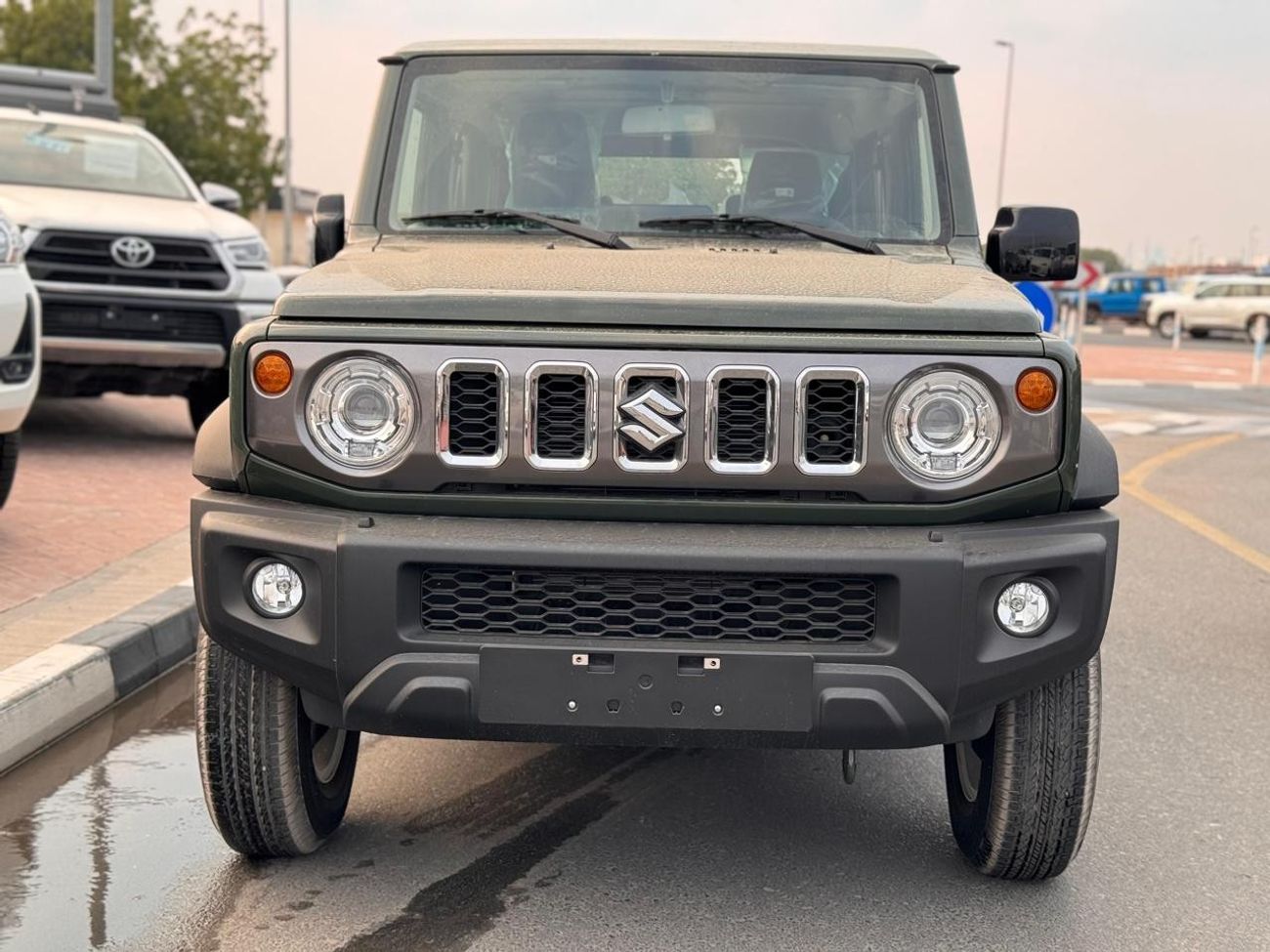 سوزوكي جيمني 1.5L PETROL 5 DOOR VVT AUTOMATIC TRANSMISSION