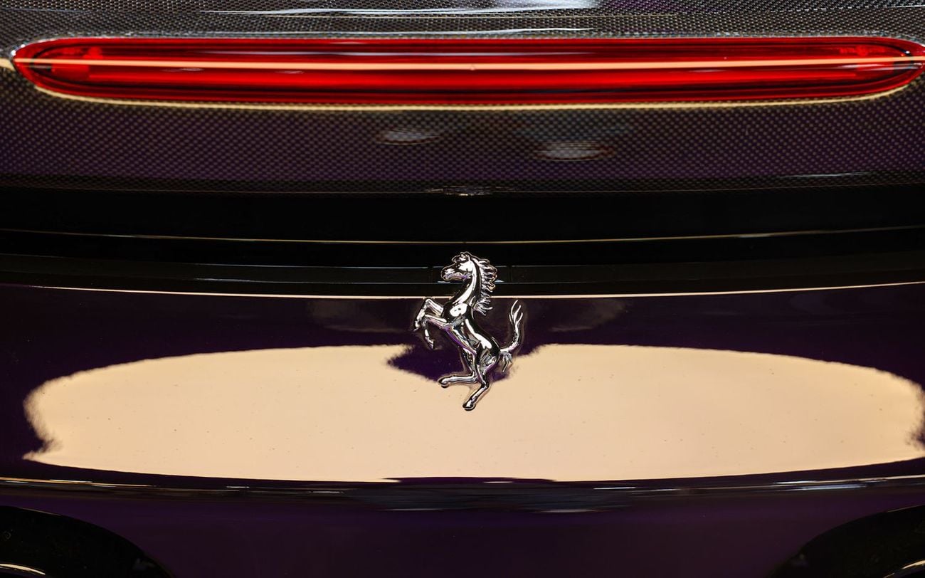فيراري SF90 ستراديل Ferrari SF90  Spider Fiorano - Finance available