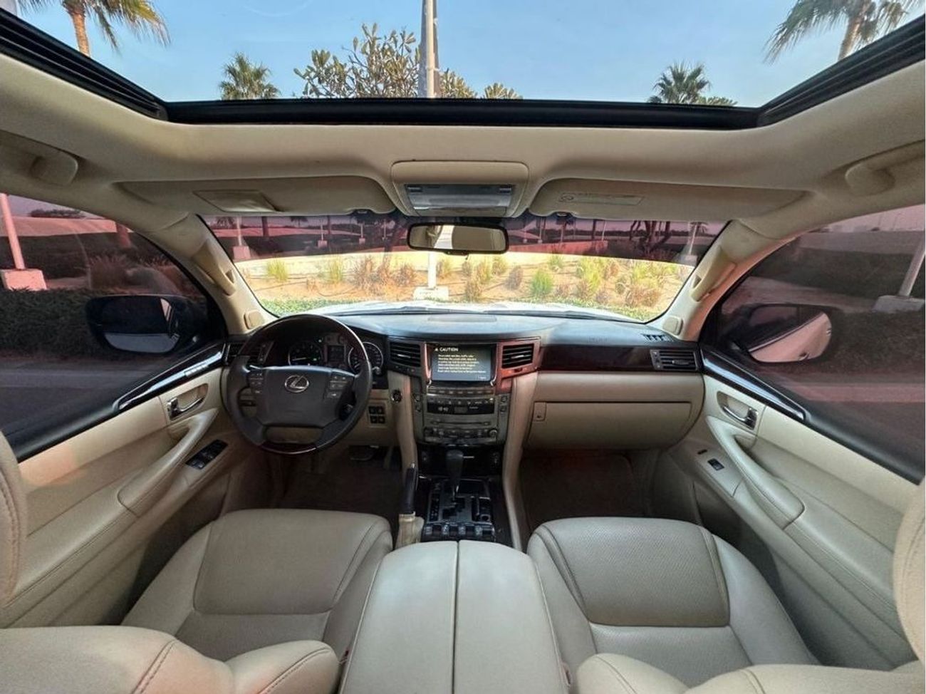 لكزس LX 570