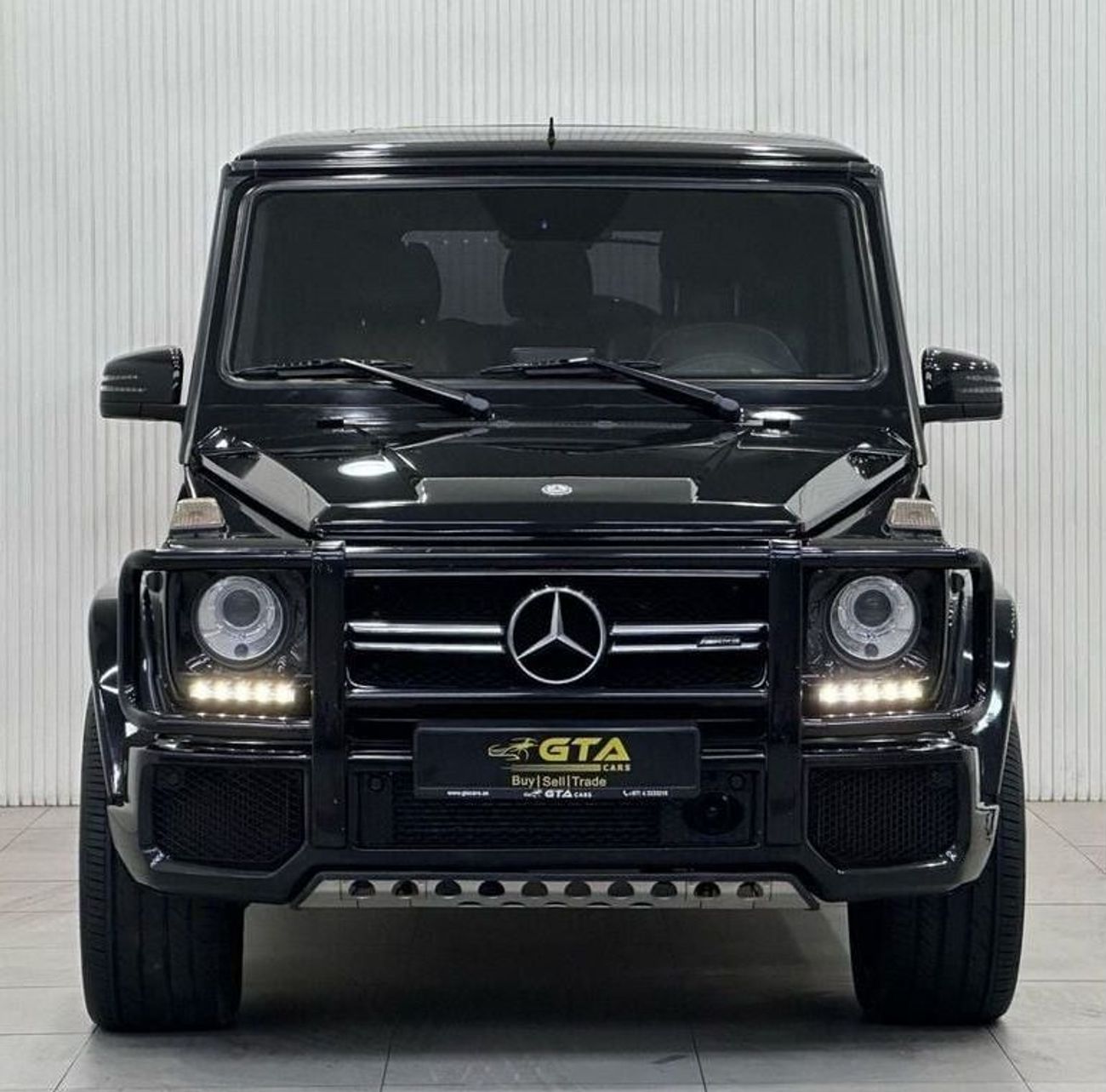 Mercedes-Benz G 63 AMG Std 5.5L 2016 Mercedes Benz G63 AMG 463 Edition, Service History, Carbon Fiber Package, GCC