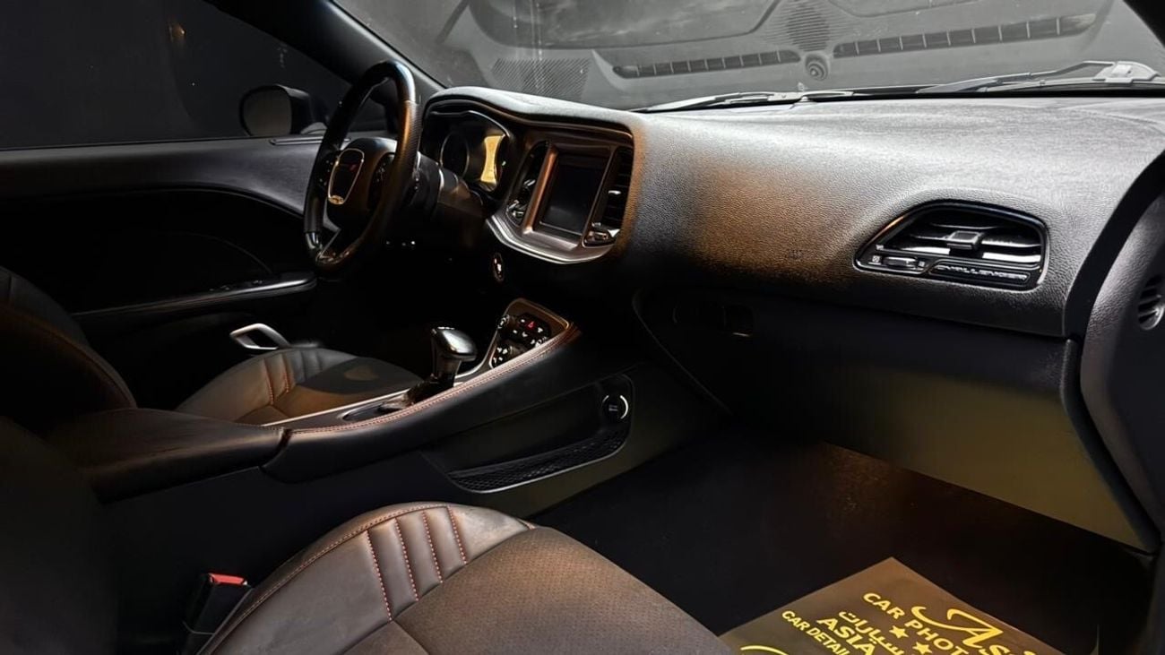 دودج تشالينجر RT