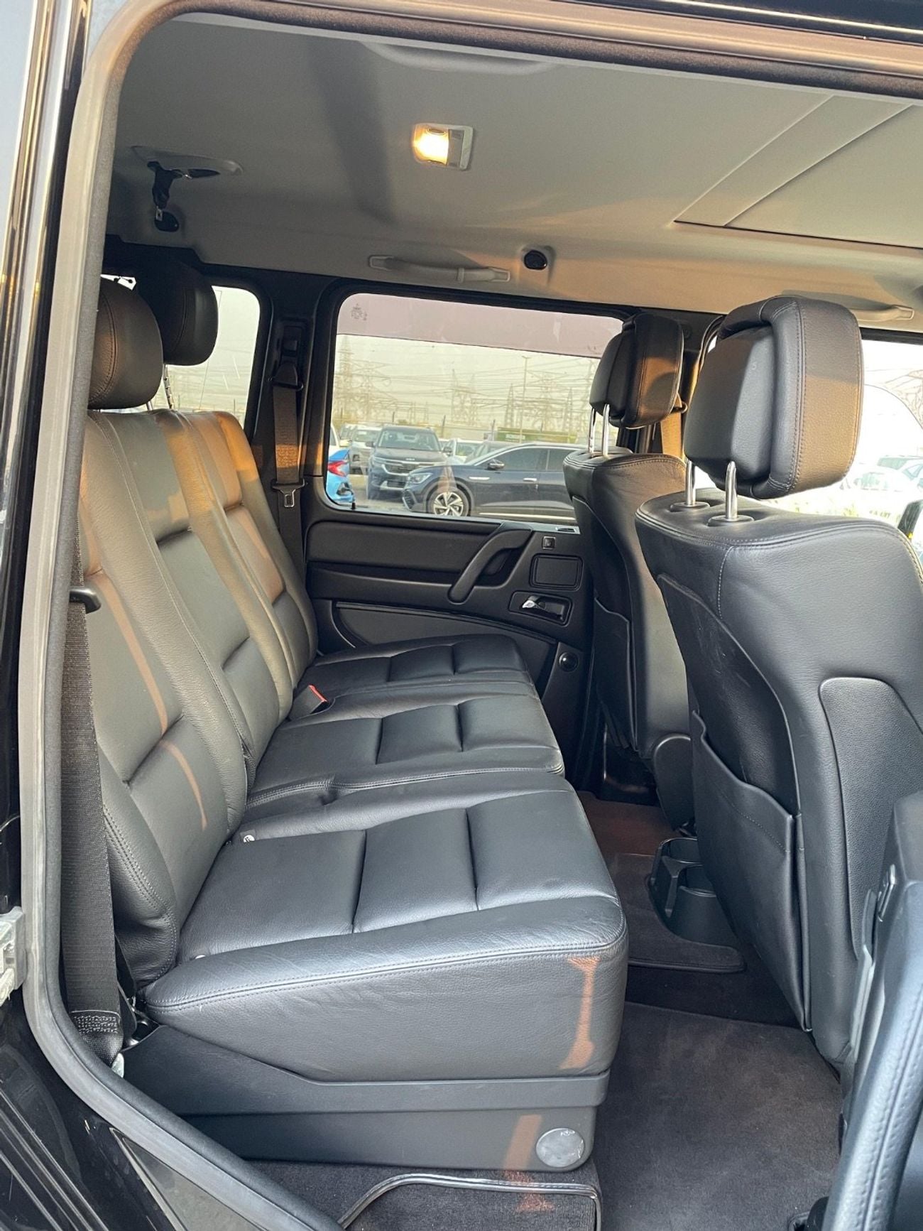 Mercedes Benz G550