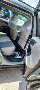 Toyota RAV4 XLE 2.5 FWD