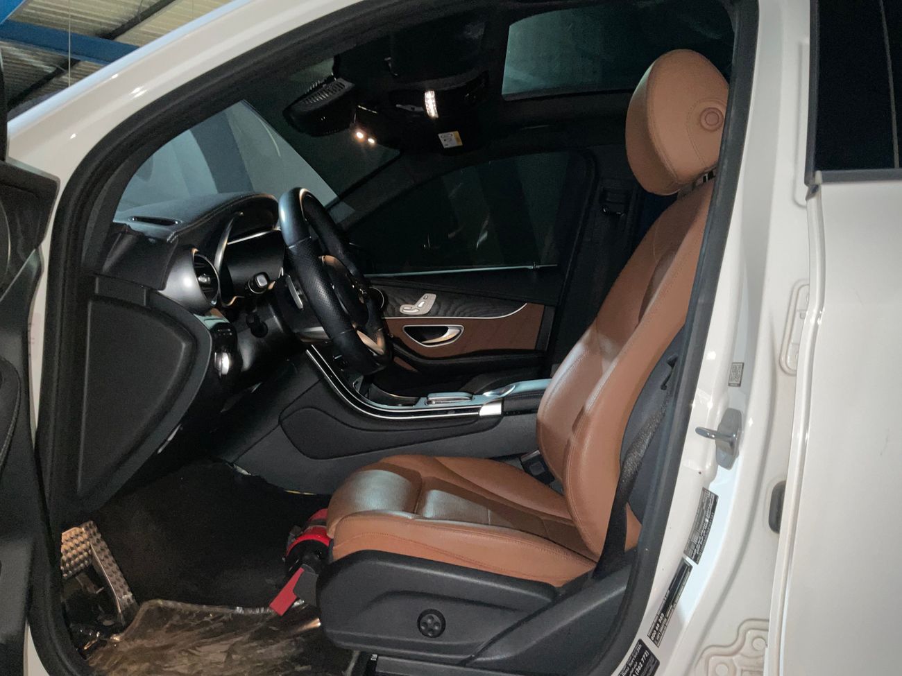 مرسيدس بنز GLC 200 Premium+ | شامل الضمان | 0 ﺪﻔﻋﺓ ﺃﻮﻟﻯ