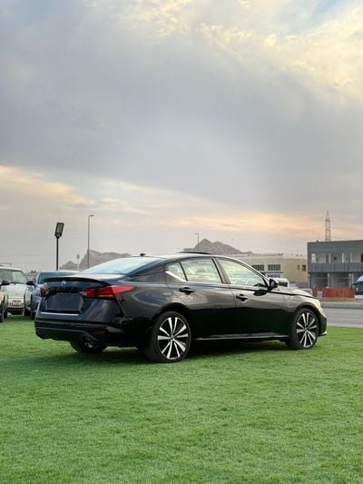 Nissan Altima Sport 2.5L SR 2.5L