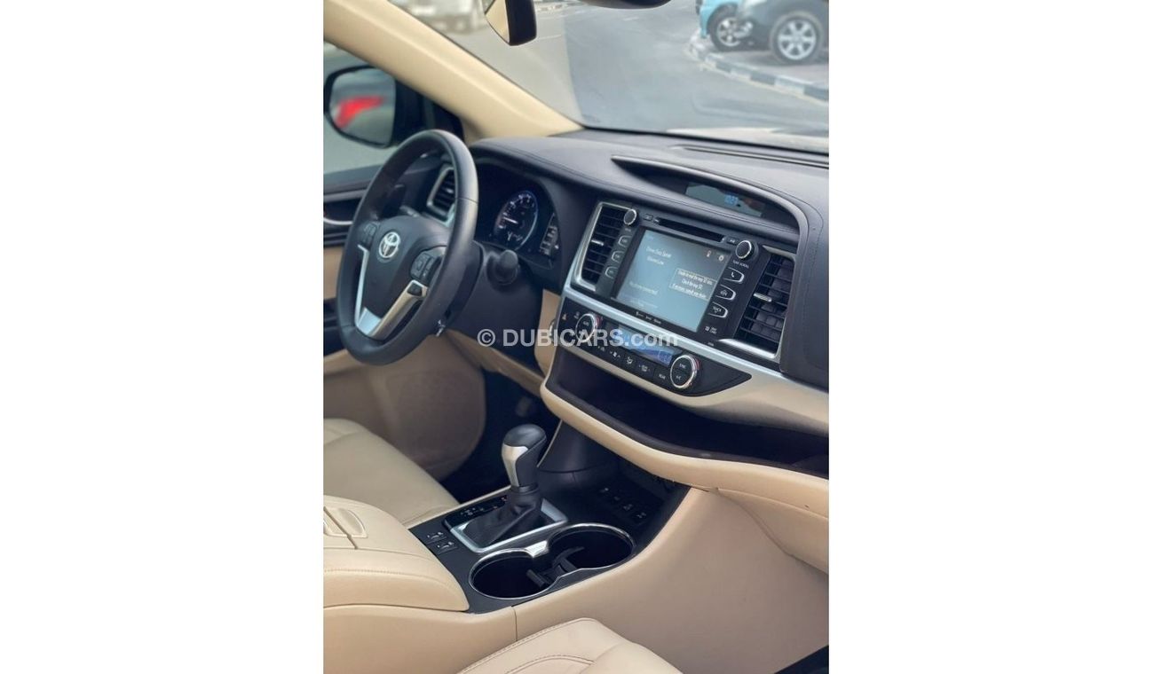 Toyota Highlander 2019 Toyota Highlander XLE 4x4 Full Option / EXPORT ONLY / فقط للتصدير