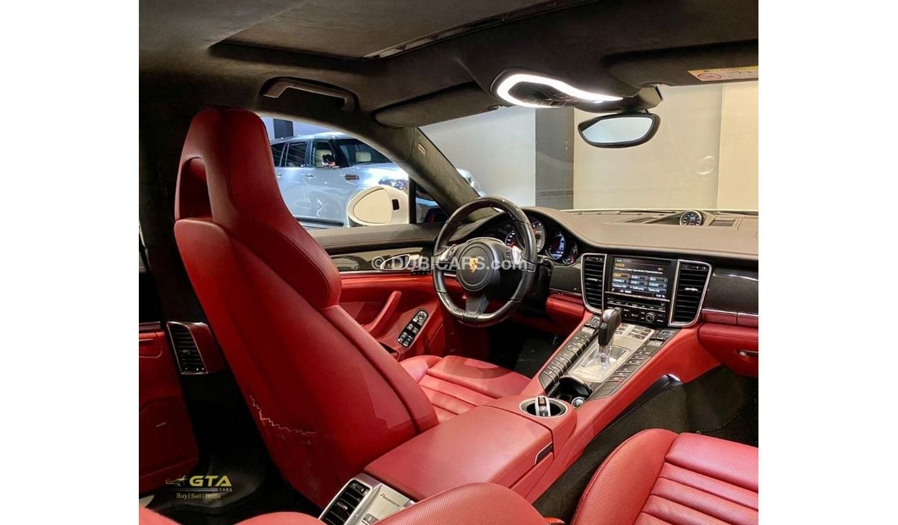 بورش باناميرا 2016 Porsche Panamera GTS, Porsche Warranty, Full Service History, Low Kms, GCC
