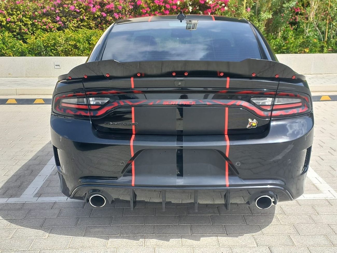 Dodge Charger SRT8 Super Bee 6.4L