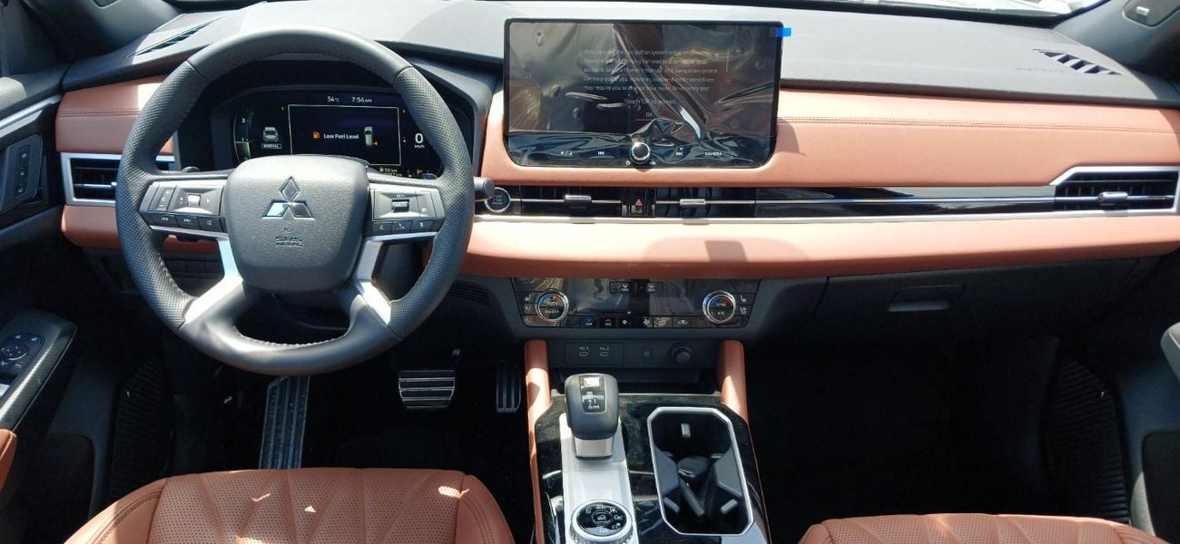 ميتسوبيشي آوتلاندر P Line 2.5L Petrol 4WD 2026YM