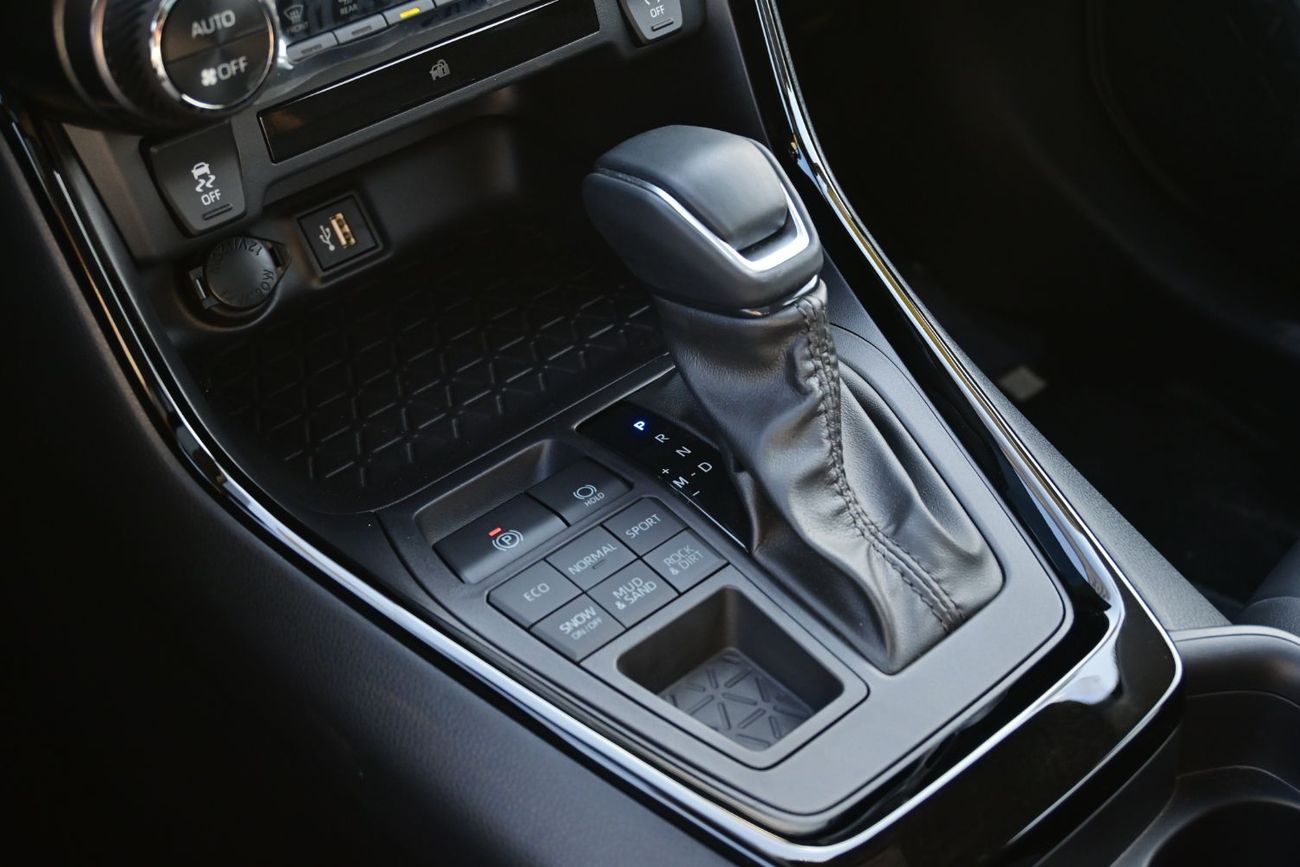 Toyota Wildlander Toyota Wildlander 2.0L Petrol AWD, Chinese Model 2025, Color Black