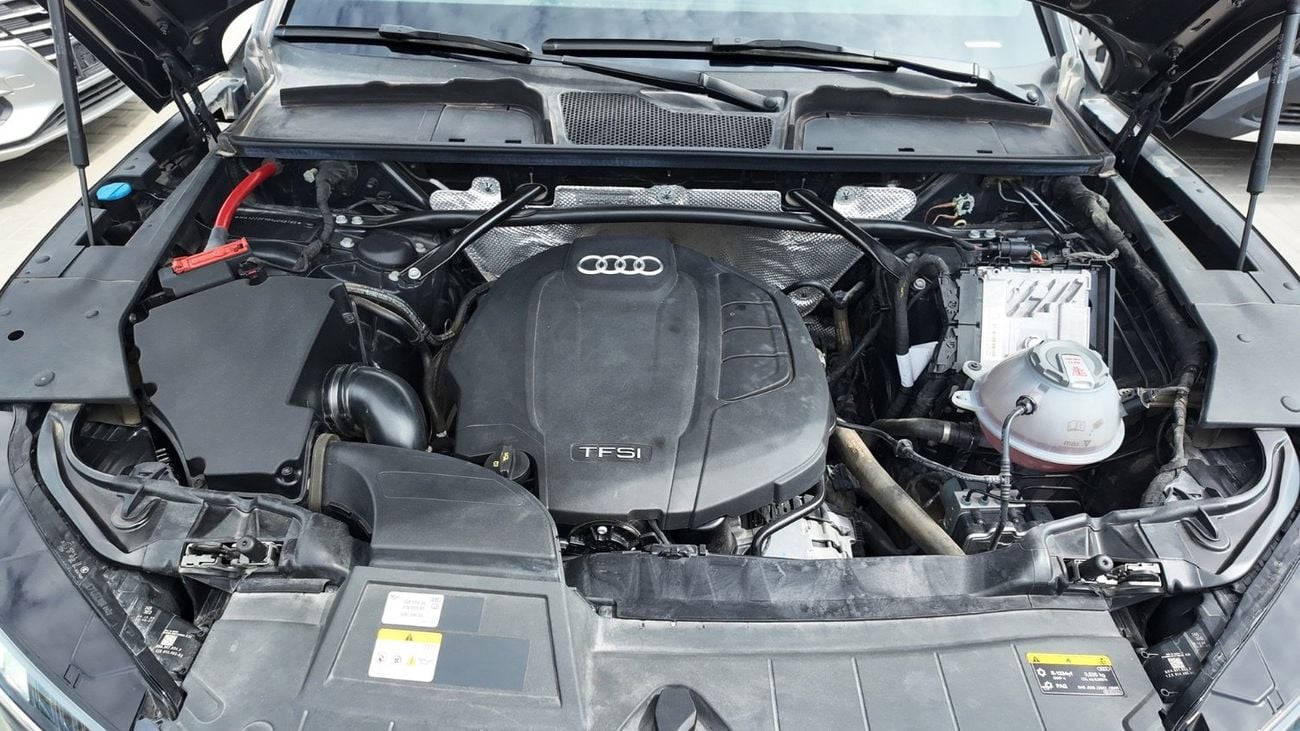 Audi Q5 45 TFSI S-LINE | Agency Warranty | Complete Service History | Zero Downpayment Support Available