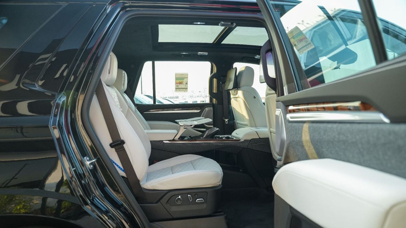 Cadillac Escalade SPORT PLATINUM ABV VIP Black-White 2026MY Export Only
