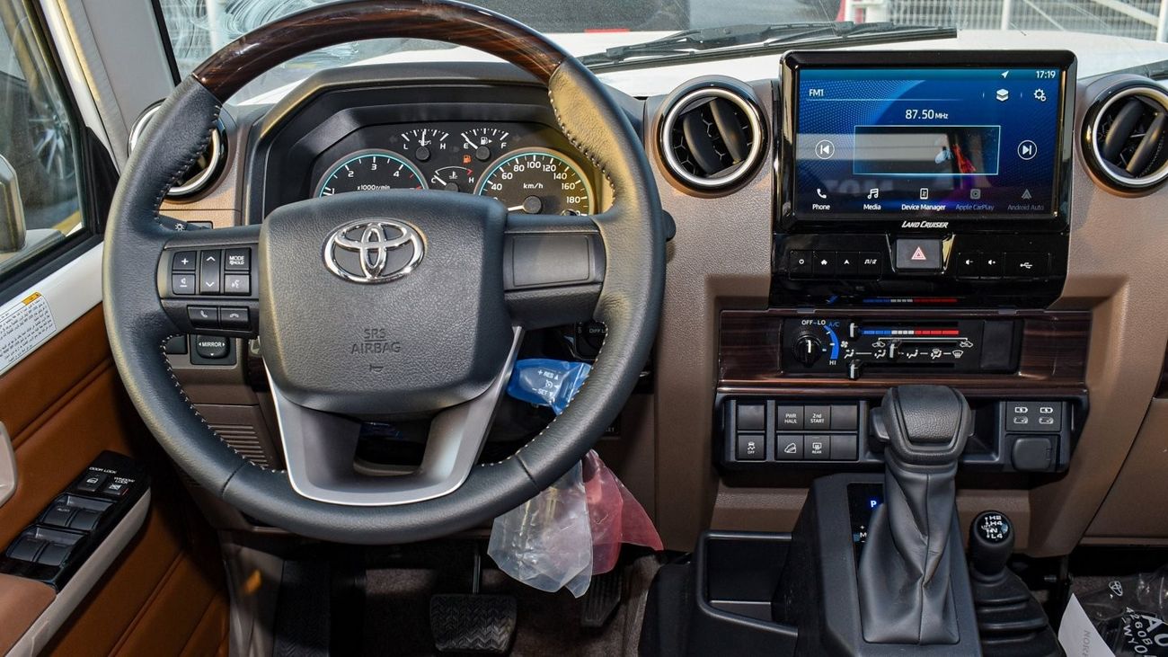 Toyota Land Cruiser 70 2.8L Diesel A/T