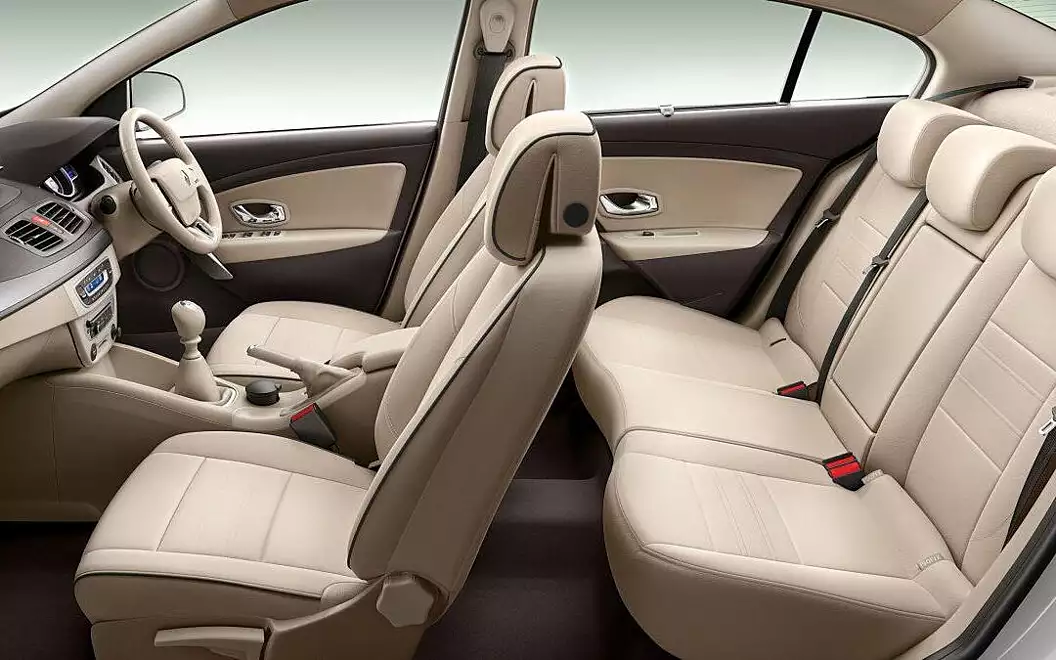 رينو فلوينس interior - Seats