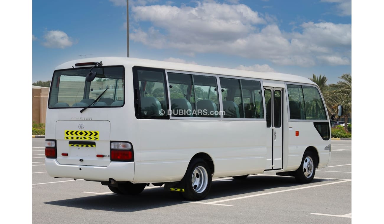 Toyota Coaster 2015 | TOYOTA COASTER DLS | DIESEL, 30 SEATER, MANUAL TRANSMISSION | WITH GCC SPECS AND EXCELLENT CO