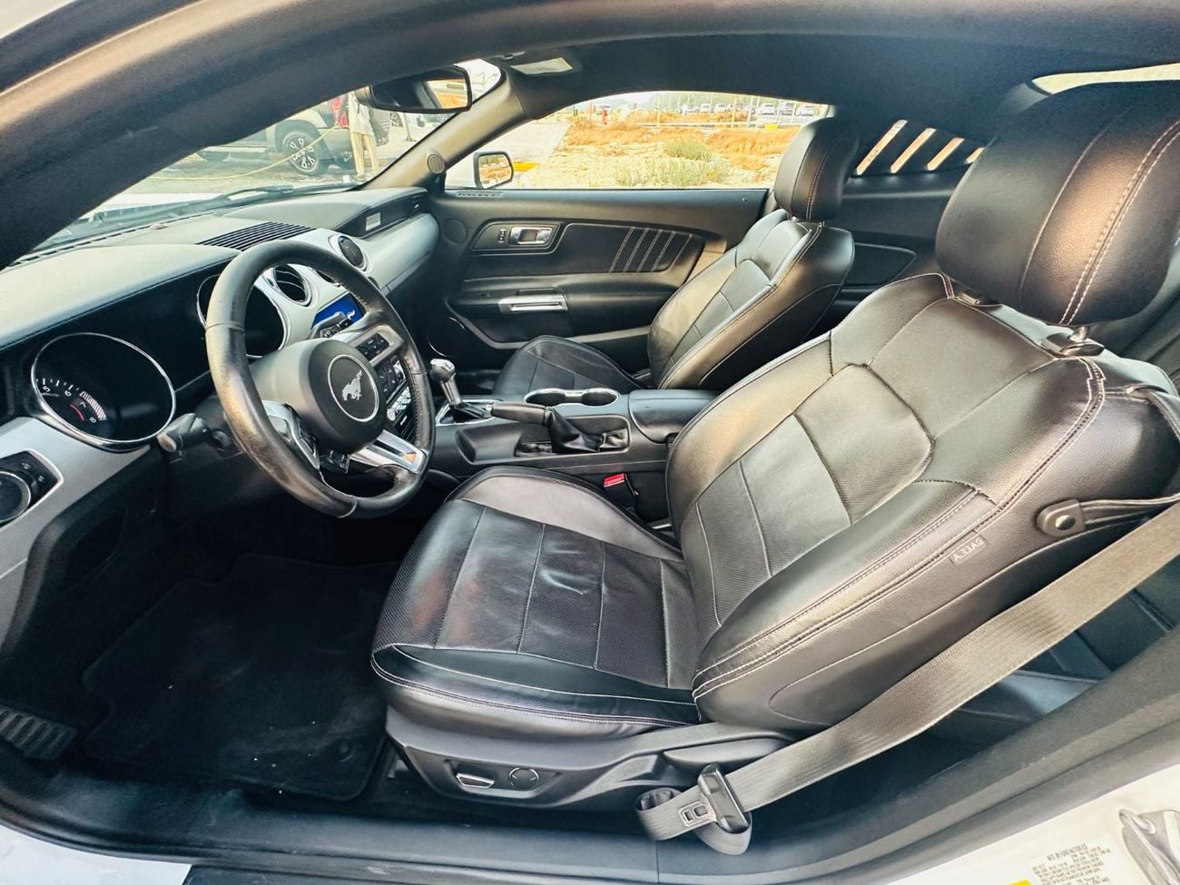 Ford Mustang PREMIUM