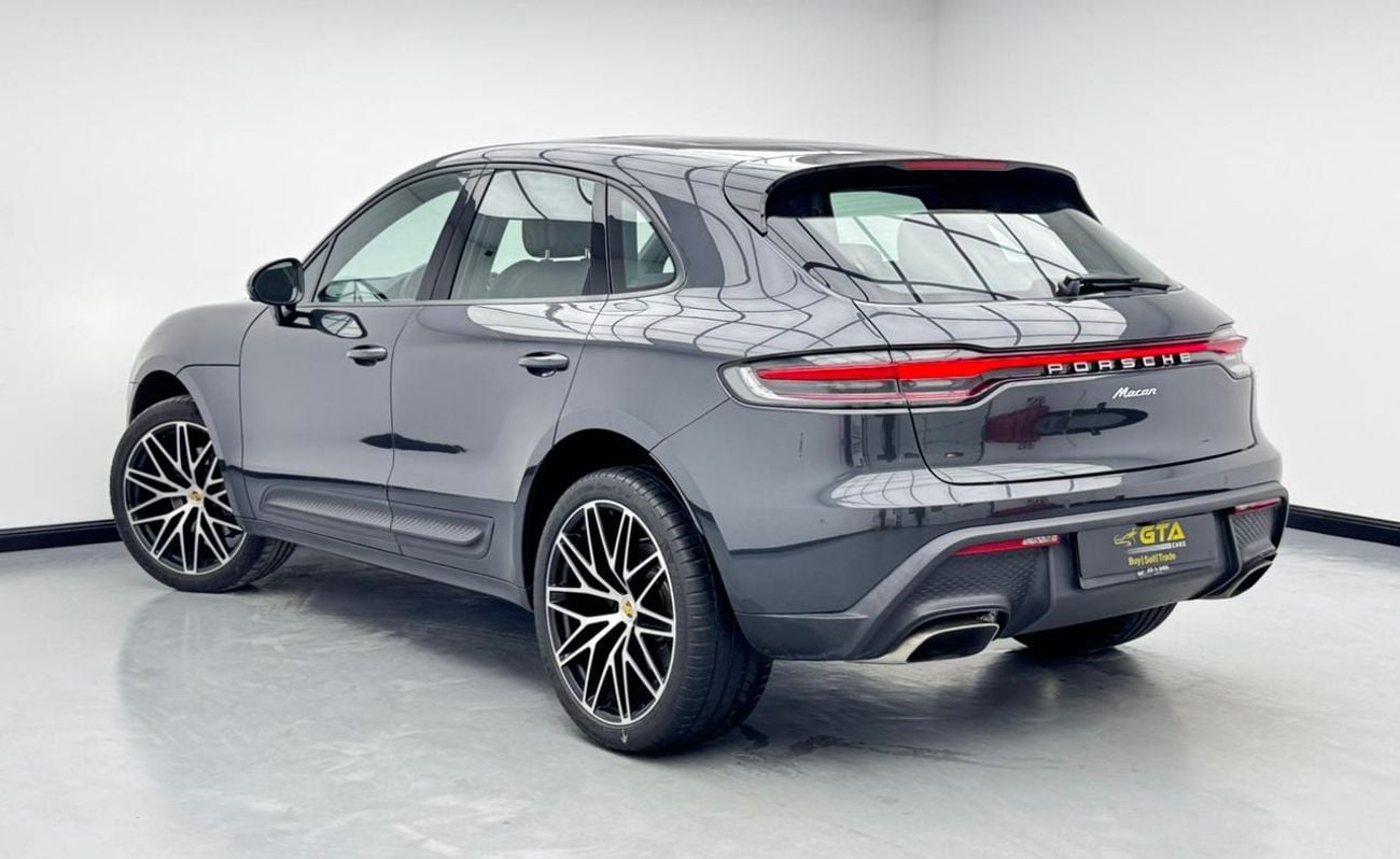 Porsche Macan STD 2023 Porsche Macan, Porsche Service History, 1 Year warranty, Excellent Condition, GCC