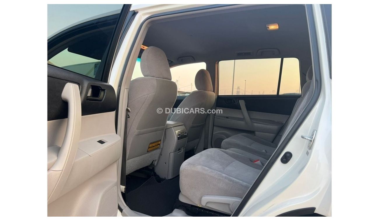 Toyota Highlander *Offer*2012 Toyota Highlander // 2.7L // V4 - All Airbags Original New Tyres