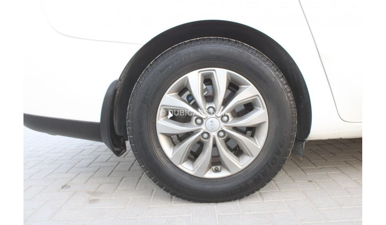 كيا كارنيفال كيا كرنفال 2020 خليجي بحالة ممتازة بدون حوادث نظيفه جدا من الداخل والخارج