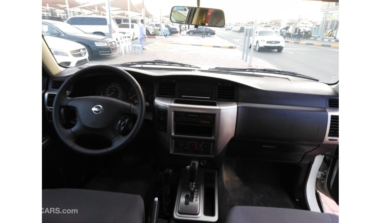 Nissan Patrol Safari 2009 g cc full automatic orginal pant