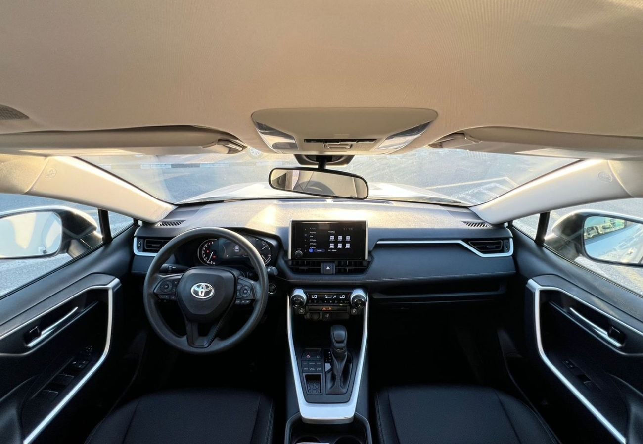 Toyota RAV4 2025 Toyota Rav4 XLE Full Option 2.5L V4 - Rear Camera  - Leather Seat - AWD 4x4 - Push Start