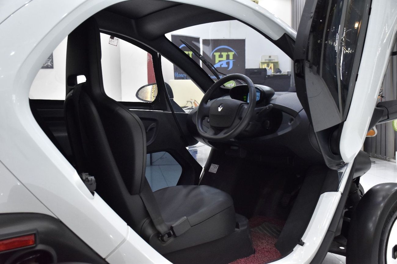 Renault Twizy EXCELLENT DEAL for our Renault Twizy ( 2020 Model ) in White Color GCC Specs