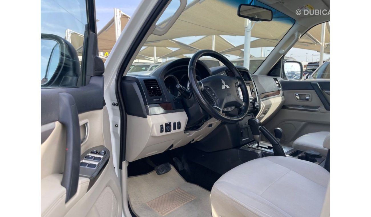 ميتسوبيشي باجيرو 2019 3.0L With Sunroof Ref#02