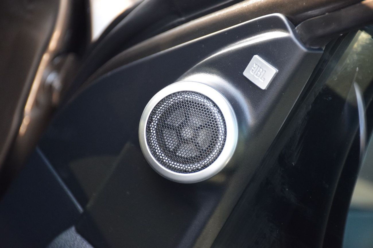 Toyota Hilux 4x4 Diesel 2.8L RHD (Export Only)