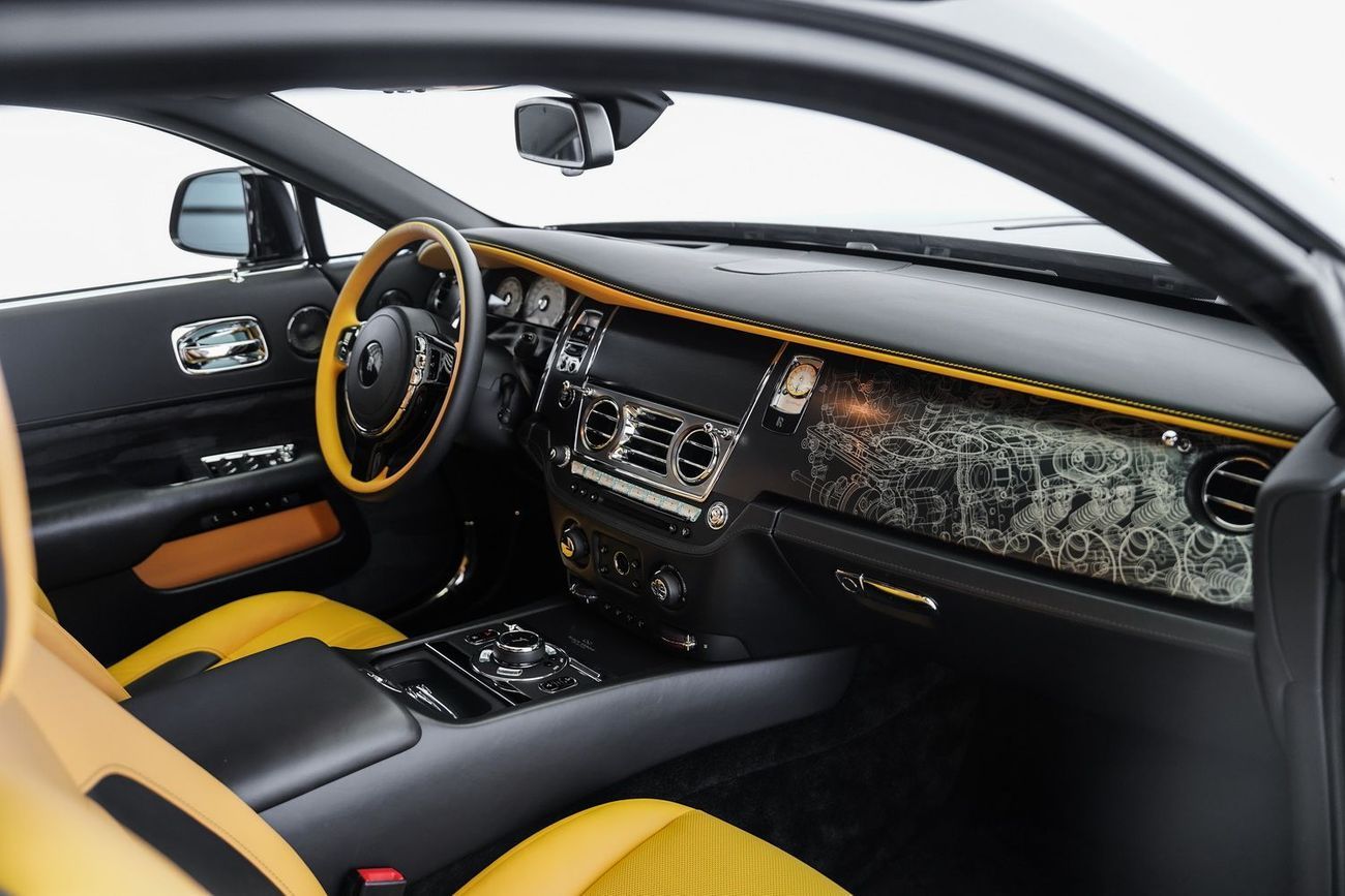 Rolls-Royce Wraith Rolls Royce Wraith Black Arrow 1 of 12