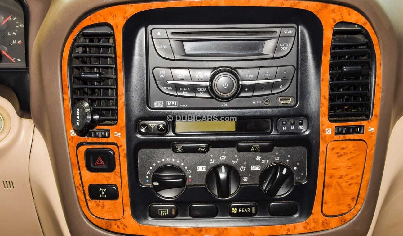 Toyota Land Cruiser VXR V8