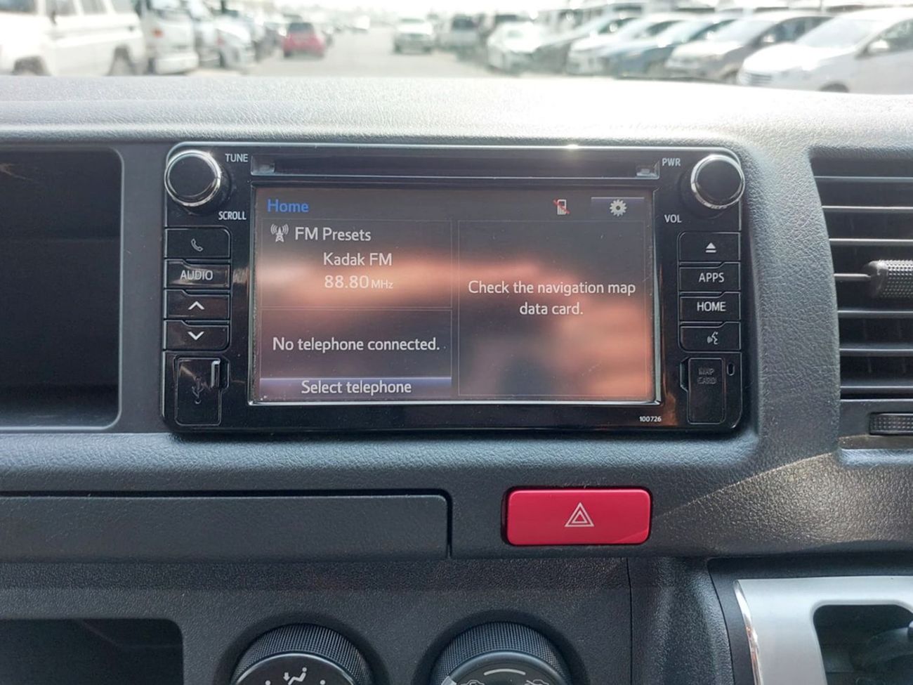 Toyota Hiace TOYOTA HIACE COMMUTER VAN RHD 2017 MODEL 2.7 L PETROL AUTOMATIC(PM77975)