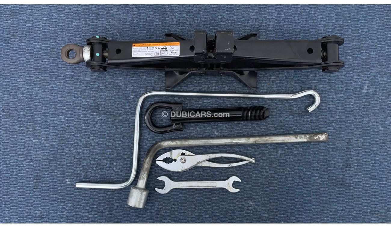 تويوتا يارس SE / E 1.5 | بدون دفعة مقدمة | اختبار قيادة مجاني للمنزل