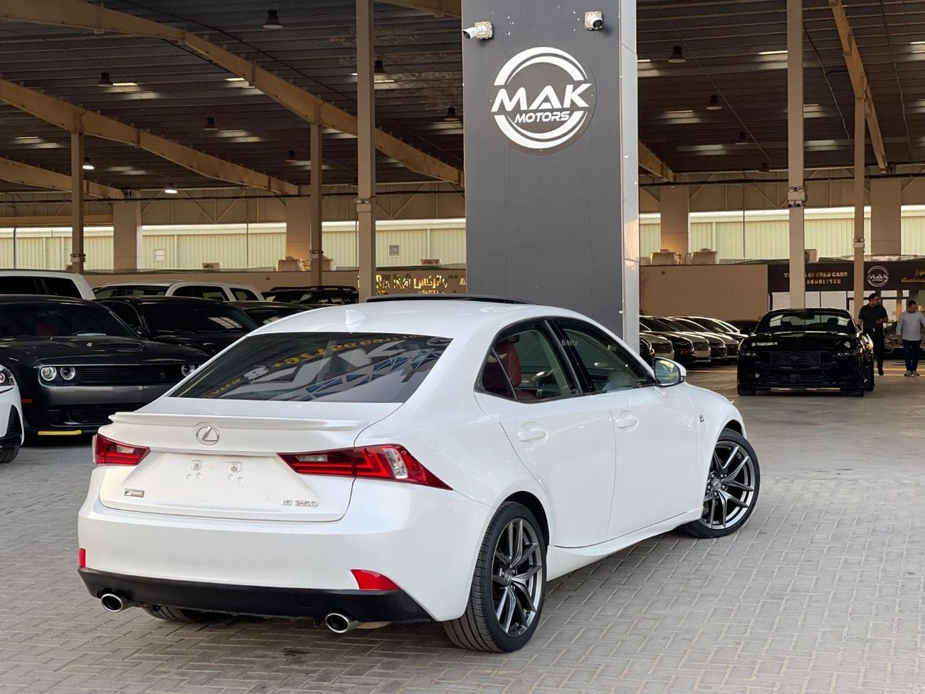 Lexus IS250 Platinum 2.5L V6 2.5L / FULL OPTION / IN PERFECT CONDITION