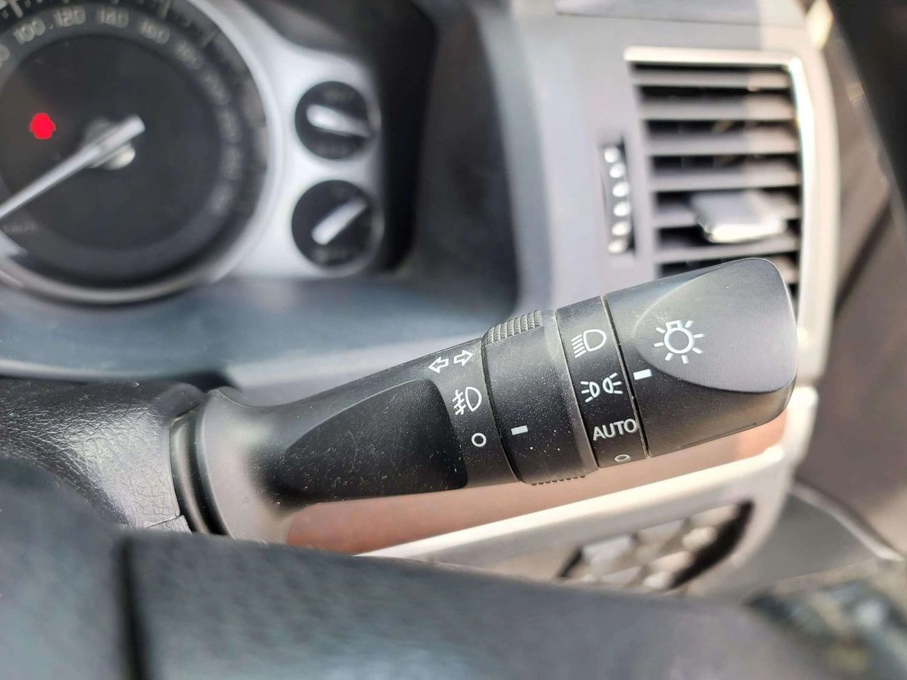 تويوتا لاند كروزر Diesel 4.5L V8 Right Hand Drive (Export Only)