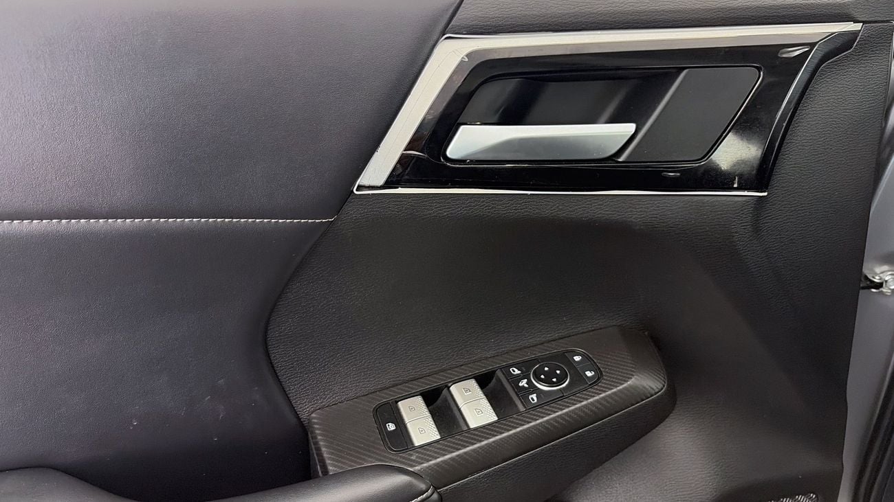 Mitsubishi Outlander PREMIUM LAUNCH EDITION | Guaranteed Warranty | 0 Down Payment