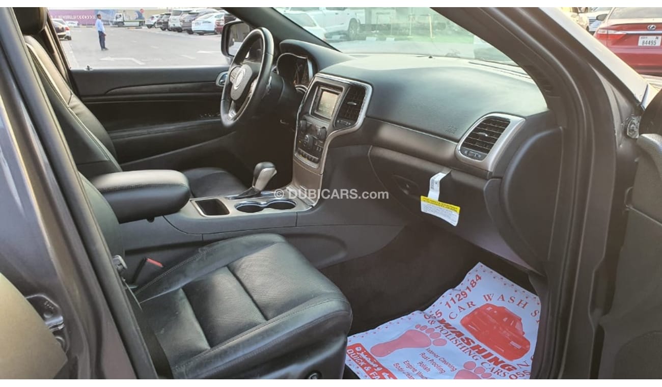 Jeep Grand Cherokee Laredo